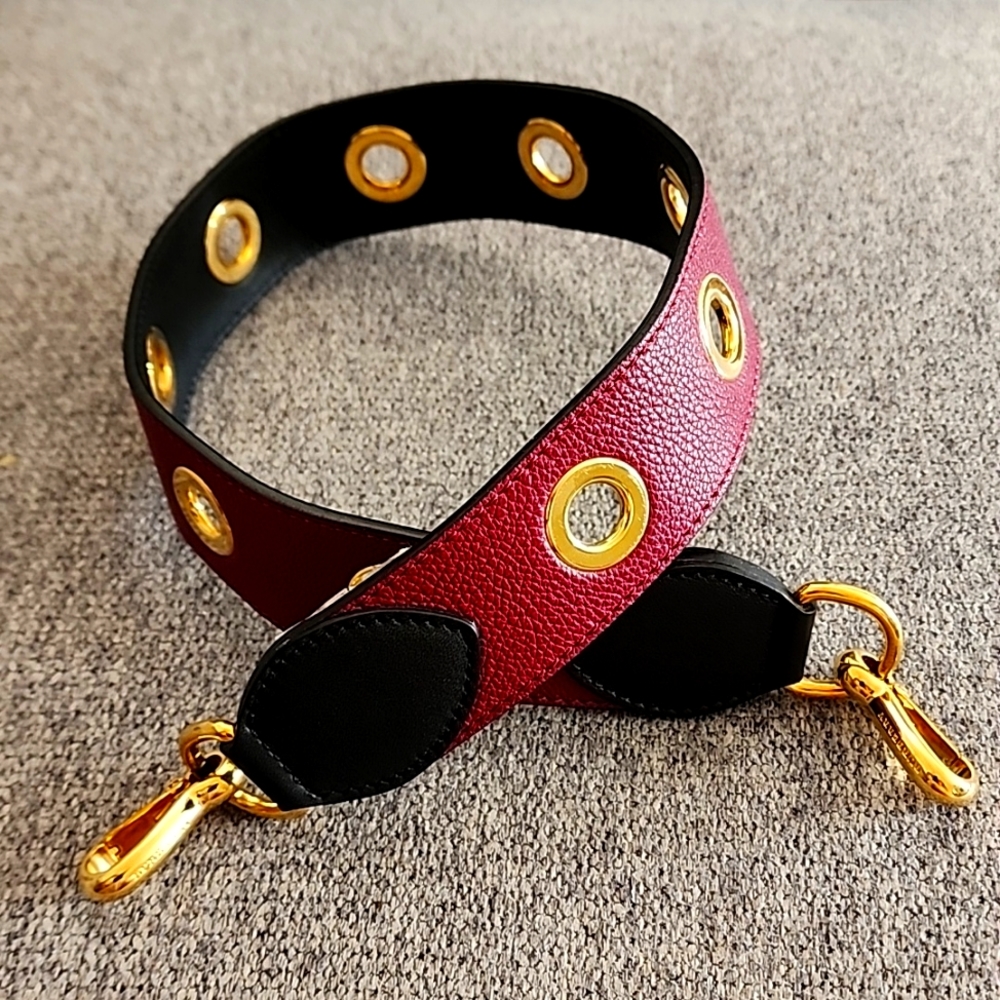 NWT Burberry Mini Grain Eyelets Bag Strap